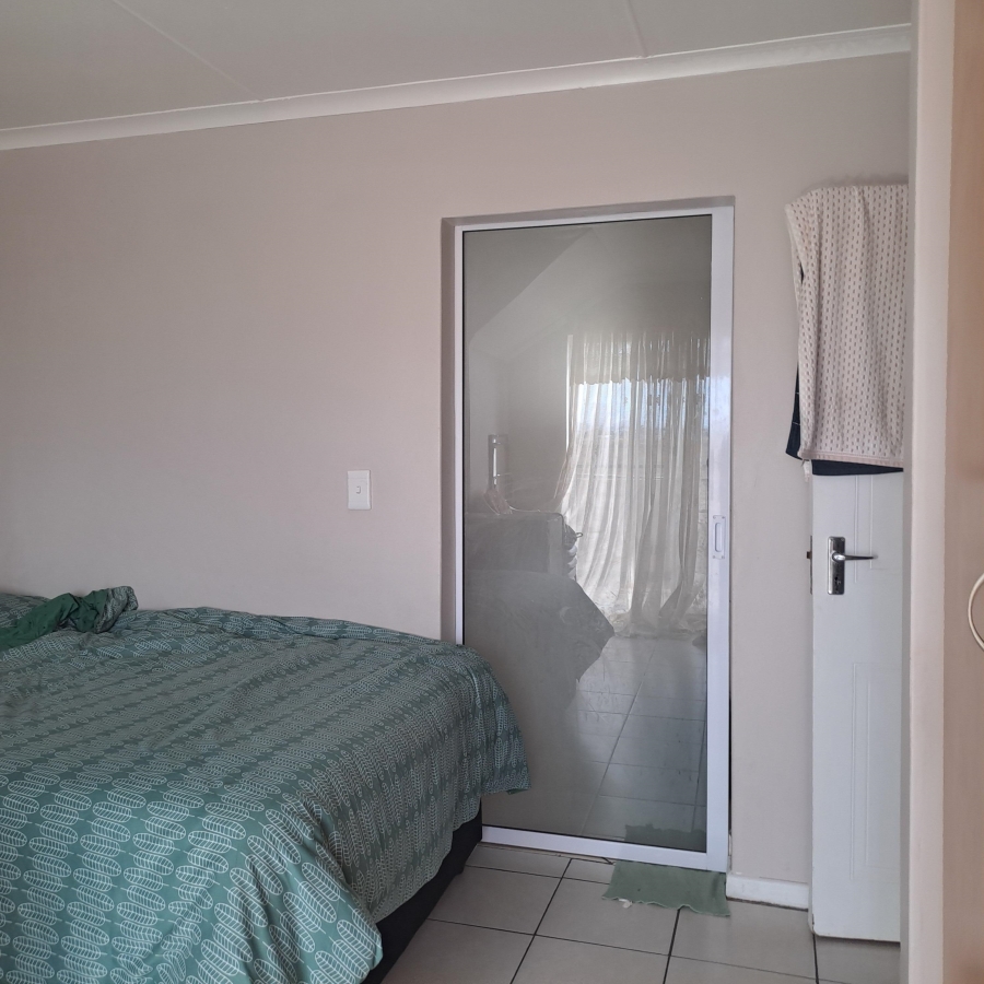 To Let 1 Bedroom Property for Rent in Whispering Pines Western Cape